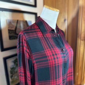 LAUREN RALPH LAUREN - Black and Red Plaid Button Down Shirt – S